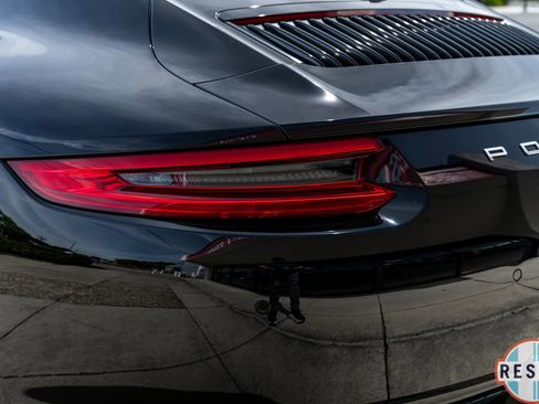 Used 2017 Porsche 911 Carrera S RWD image 15