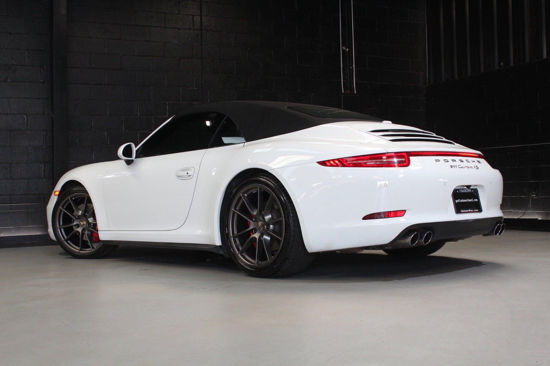 Used 2013 Porsche 911 Carrera 4S AWD/4WD image 16