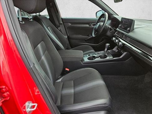 Used 2023 Honda Civic Sport image 19