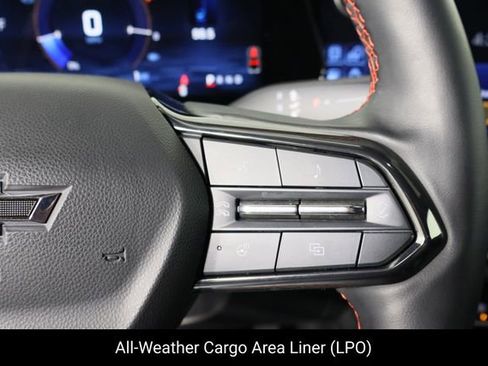 Used 2024 Chevrolet Equinox EV RS image 10