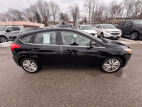 Used 2016 Ford Focus Titanium w/ Titanium Cold Weather Package image 6