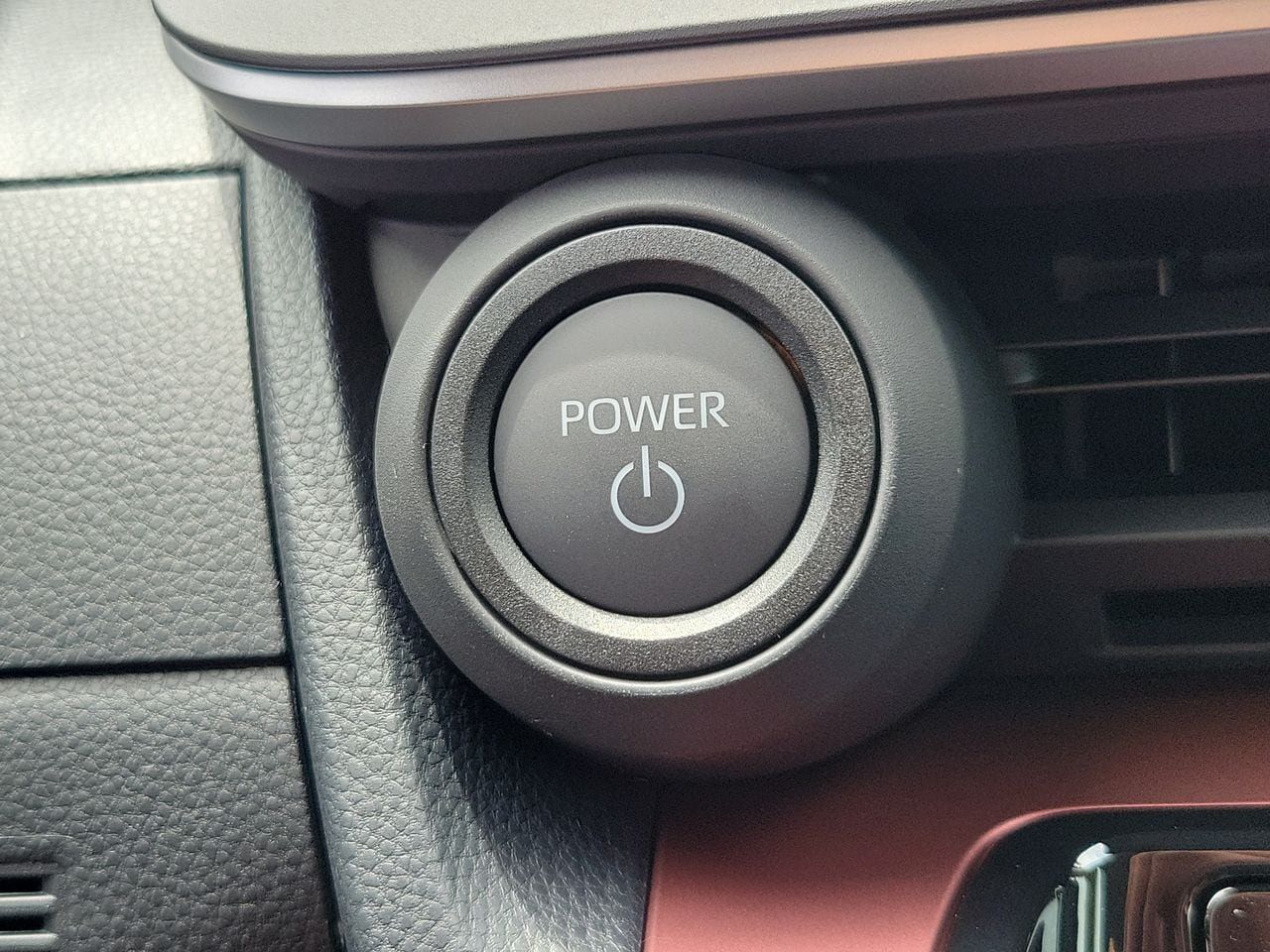 New 2026 Toyota Prius Plug-In Hybrid FWD image 29