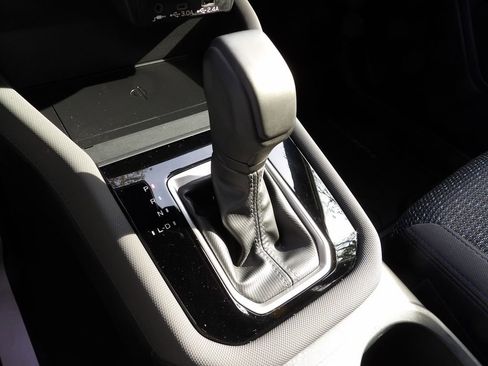 Used 2025 Subaru Forester Premium w/ Convenience Package #1 image 25