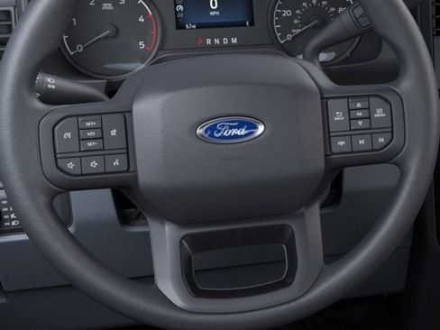 New 2026 Ford F350 4x4 Crew Cab DRW Super Duty image 12