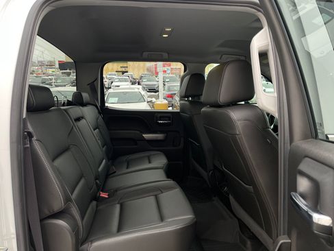 Used 2017 Chevrolet Silverado 2500 LTZ w/ Vortec Plus Package image 30