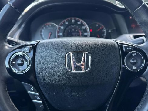Used 2016 Honda Accord Sport image 16