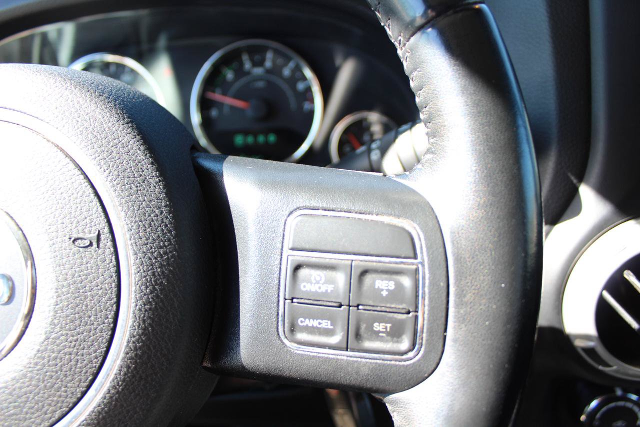 Used 2018 Jeep Wrangler Unlimited Rubicon AWD/4WD image 23