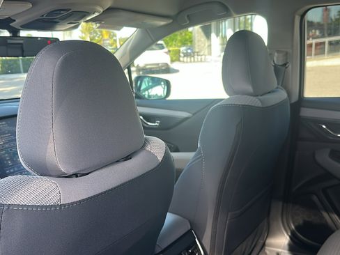 New 2025 Subaru Outback Premium image 18