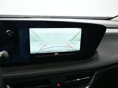 Used 2025 Buick Encore GX Preferred FWD image 36