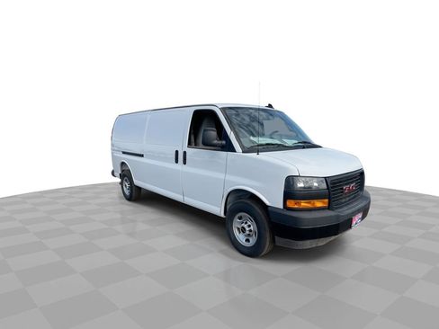 New 2025 GMC Savana 2500 Extended w/ Driver Convenience Package RWD image 2