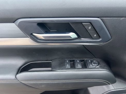 Certified 2025 GMC Terrain Elevation image 16