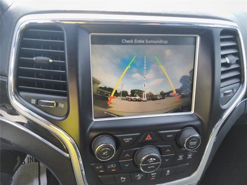 Used 2015 Jeep Grand Cherokee High Altitude RWD image 35