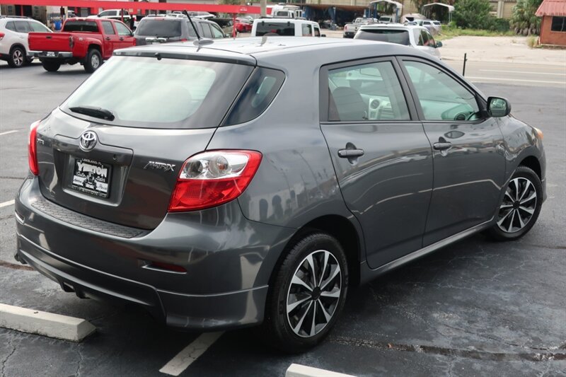 Used 2010 Toyota Matrix w/ PWR Pkg FWD image 6