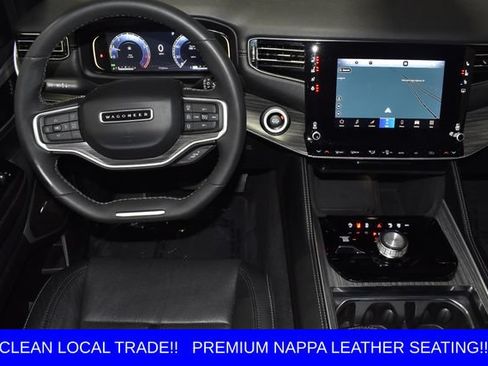 Used 2023 Jeep Wagoneer Series II AWD/4WD image 31