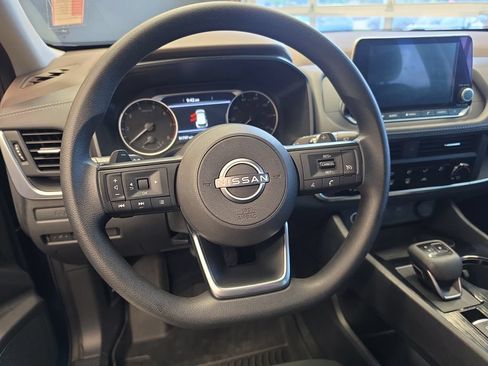 Used 2023 Nissan Rogue S FWD image 21