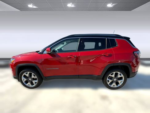 Used 2018 Jeep Compass Limited w/ Navigation Group image 2