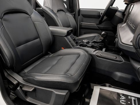 Used 2025 Ford Bronco Big Bend AWD/4WD image 31