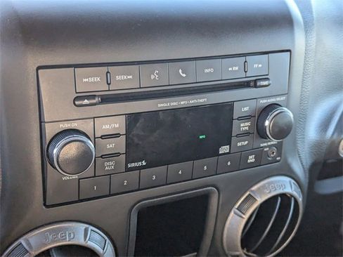 Used 2017 Jeep Wrangler Unlimited Sport w/ Connectivity Group image 26