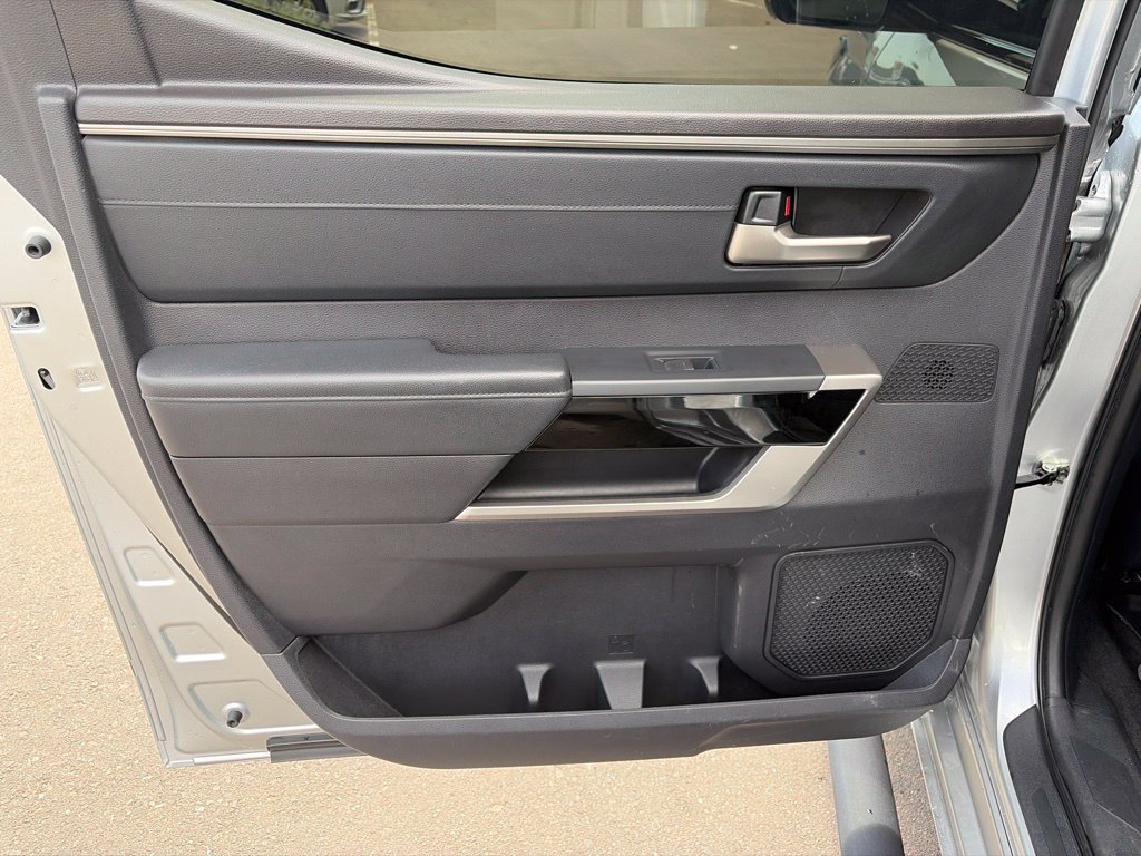Used 2022 Toyota Tundra Limited AWD/4WD image 17