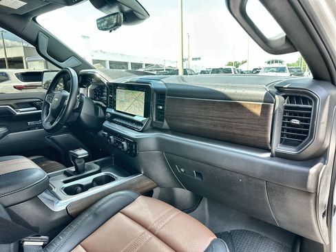 Certified 2025 Chevrolet Silverado 1500 High Country AWD/4WD image 29