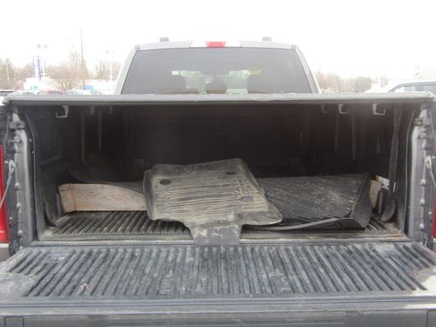 Used 2021 Ford F150 XLT w/ XTR Package image 16