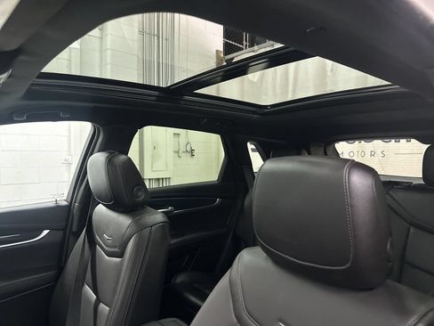 Used 2024 Cadillac XT5 Premium Luxury AWD/4WD image 36