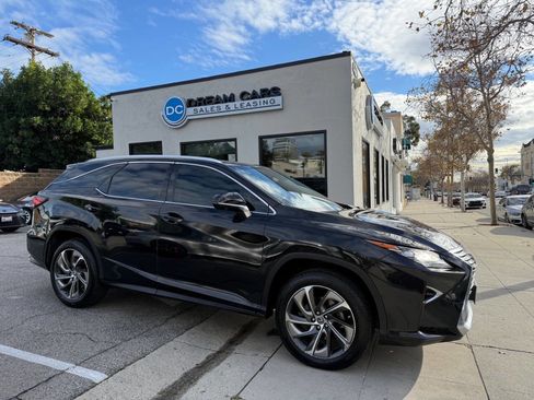 Used 2018 Lexus RX 350L Luxury w/ Accessory Package image 1