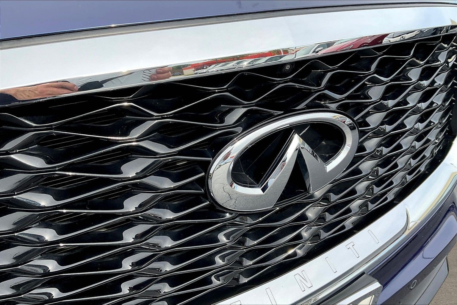 Certified 2023 INFINITI QX60 Luxe w/ Cargo Package AWD/4WD image 32