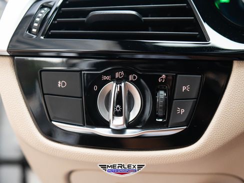 Used 2018 BMW 540i image 38