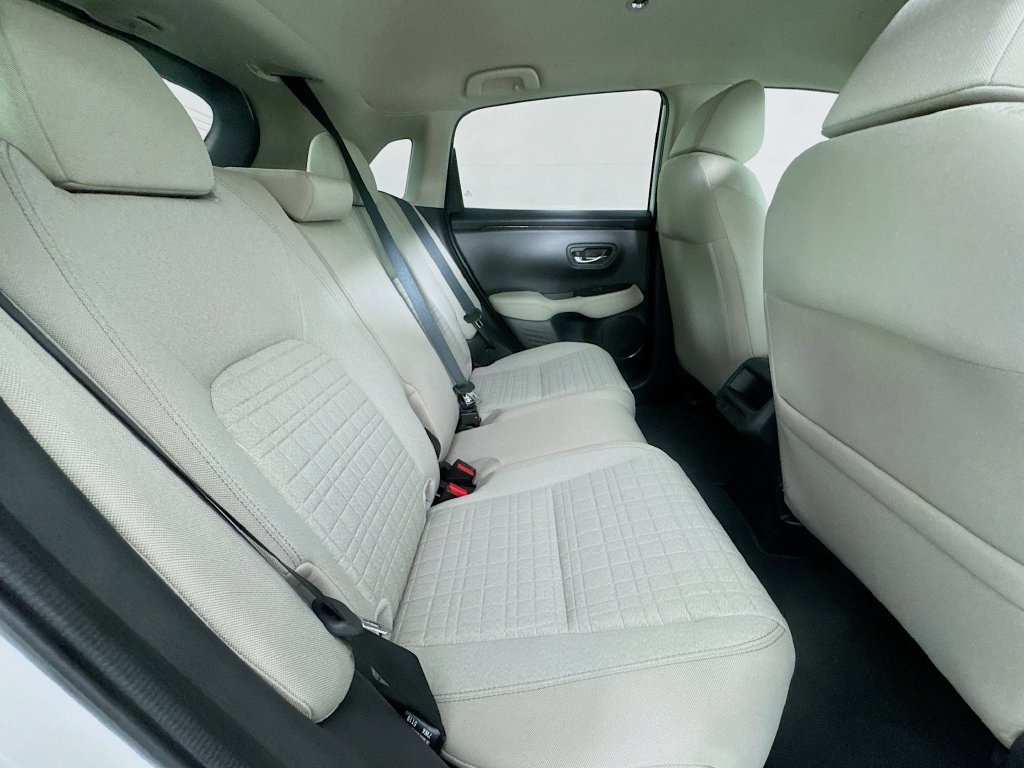 Certified 2026 Honda HR-V LX image 36