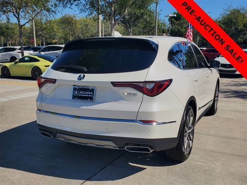 Certified 2026 Acura MDX w/ Technology Package image 7