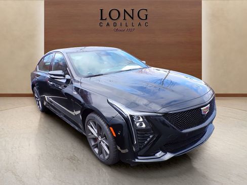 New 2026 Cadillac CT5 V AWD/4WD image 3