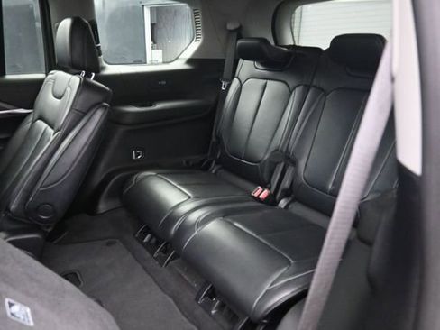 Used 2021 Jeep Grand Cherokee L Limited AWD/4WD image 40