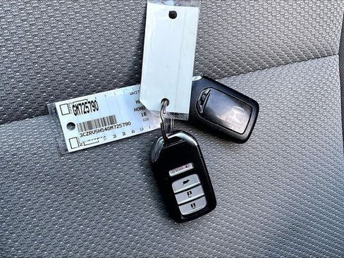 Used 2016 Honda HR-V EX image 14