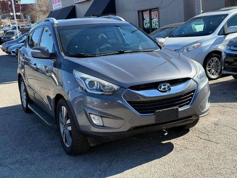Used 2014 Hyundai Tucson Limited image 3