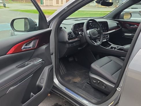 New 2026 Chevrolet Traverse Z71 image 13