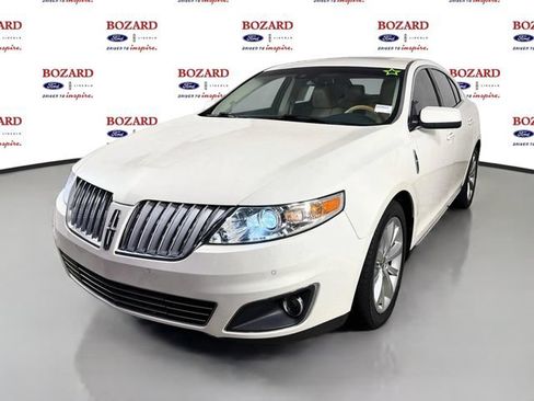 Used 2009 Lincoln MKS FWD image 4