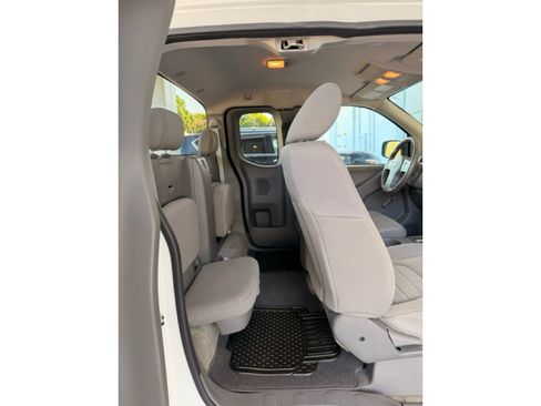 Used 2017 Nissan Frontier S RWD image 15