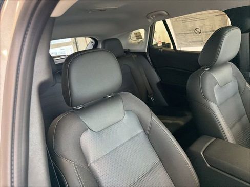 New 2026 Chevrolet Trax LT w/ Driver Confidence Package image 21