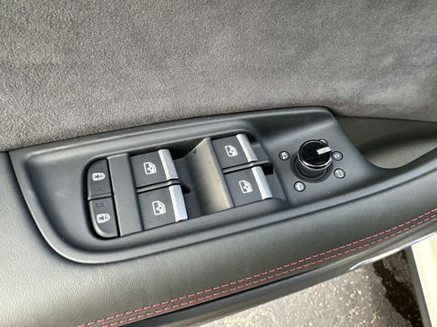 New 2026 Audi Q8 Prestige image 13