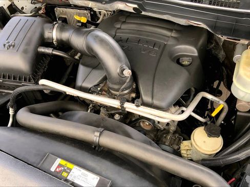 Used 2017 RAM 3500 Tradesman image 31