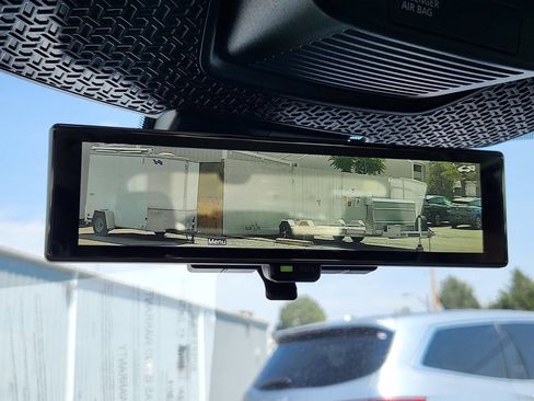 Used 2024 Nissan Ariya AWD image 19