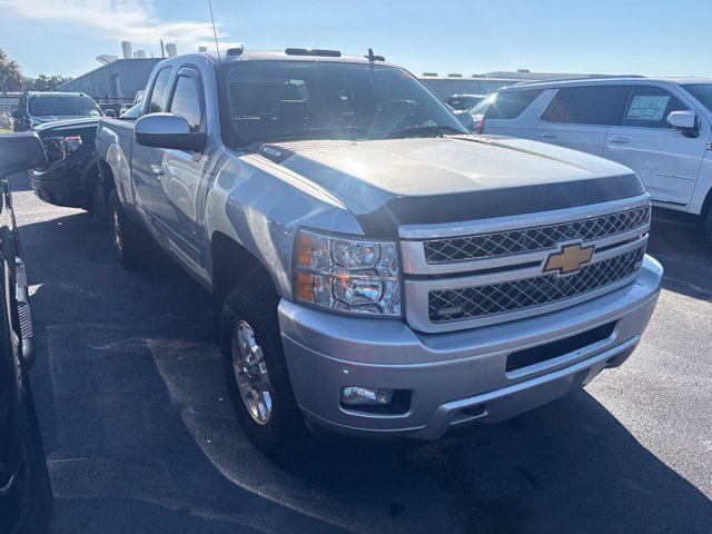 Used 2012 Chevrolet Silverado 2500 LTZ w/ LTZ Plus Package AWD/4WD image 3