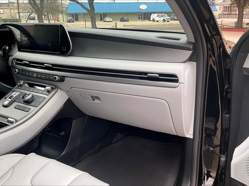 Used 2024 Hyundai Palisade SEL FWD image 16