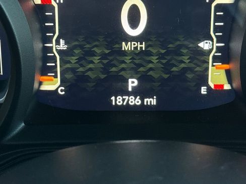 Used 2024 Jeep Wrangler Sahara image 30