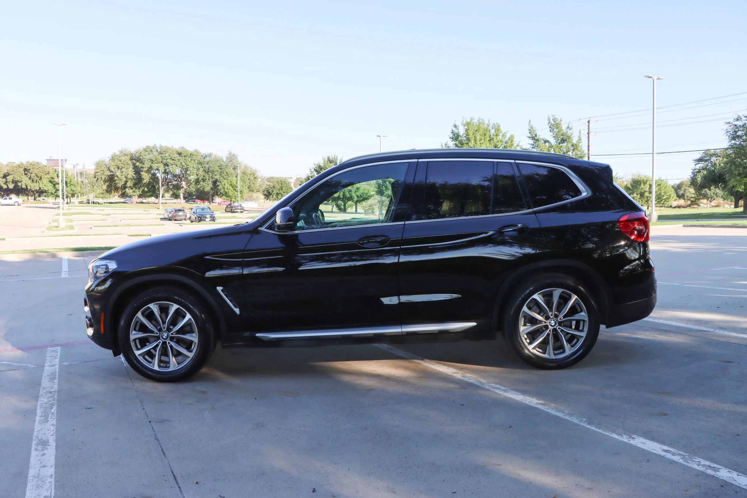 Used 2019 BMW X3 sDrive30i RWD image 4