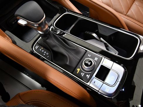 Certified 2025 Kia Telluride EX X-Line image 30