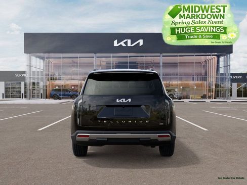 New 2027 Kia Telluride S image 5