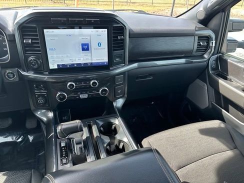 Used 2022 Ford F150 4x4 SuperCrew image 14