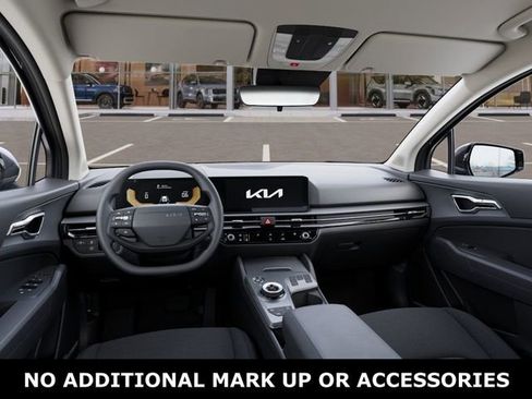 New 2026 Kia Sportage LX image 14